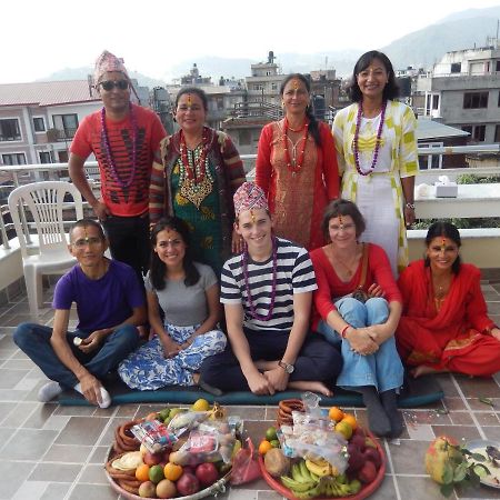 Shine Homestay Famille Francophone - Shine Home And Apartment Katmandu Zewnętrze zdjęcie