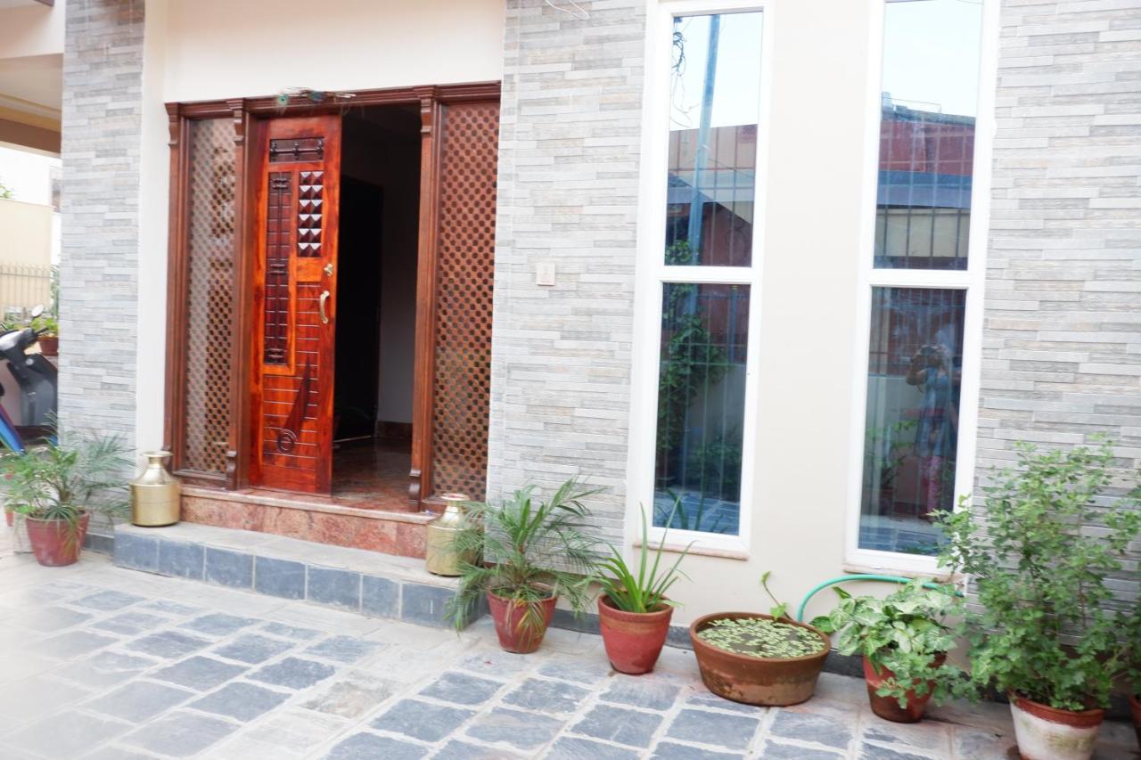 Shine Homestay Famille Francophone - Shine Home And Apartment Katmandu Zewnętrze zdjęcie