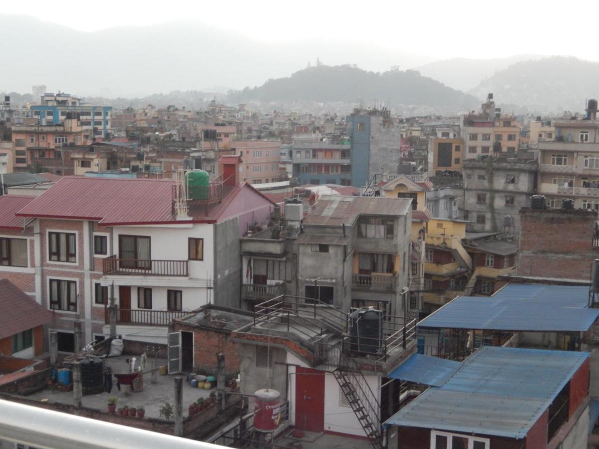 Shine Homestay Famille Francophone - Shine Home And Apartment Katmandu Zewnętrze zdjęcie