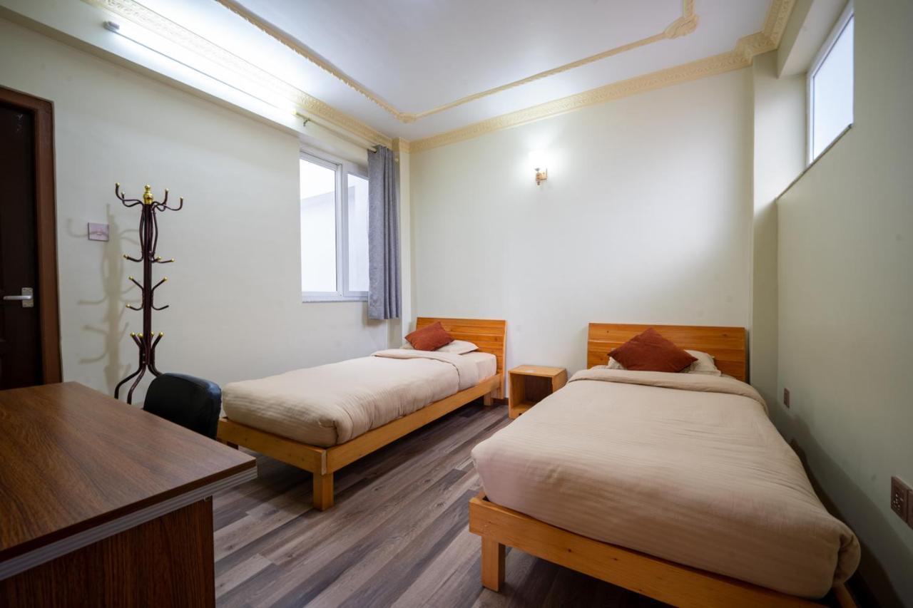 Shine Homestay Famille Francophone - Shine Home And Apartment Katmandu Zewnętrze zdjęcie