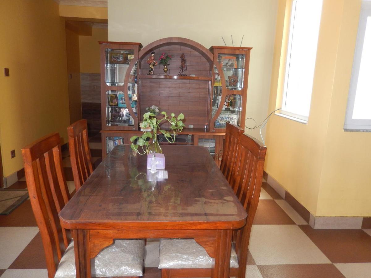 Shine Homestay Famille Francophone - Shine Home And Apartment Katmandu Zewnętrze zdjęcie