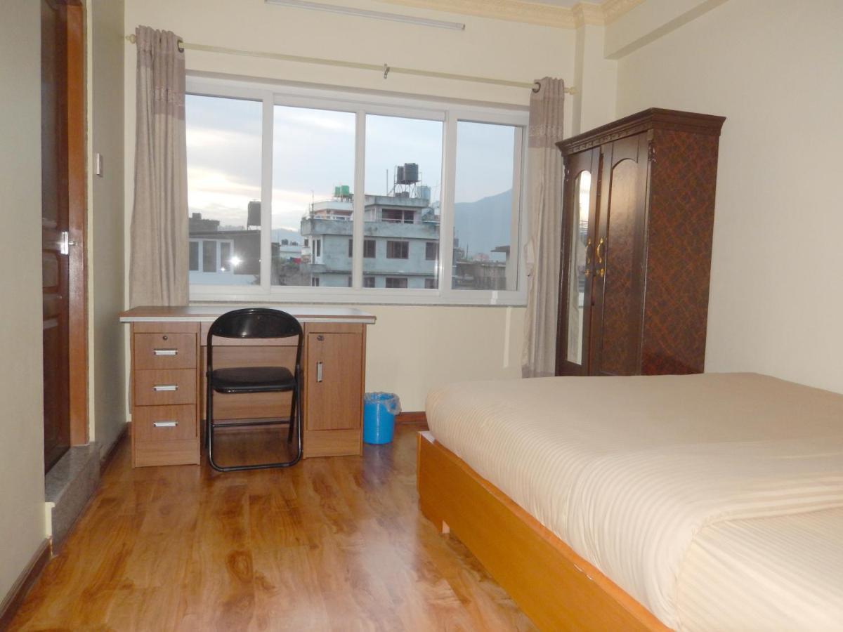 Shine Homestay Famille Francophone - Shine Home And Apartment Katmandu Zewnętrze zdjęcie