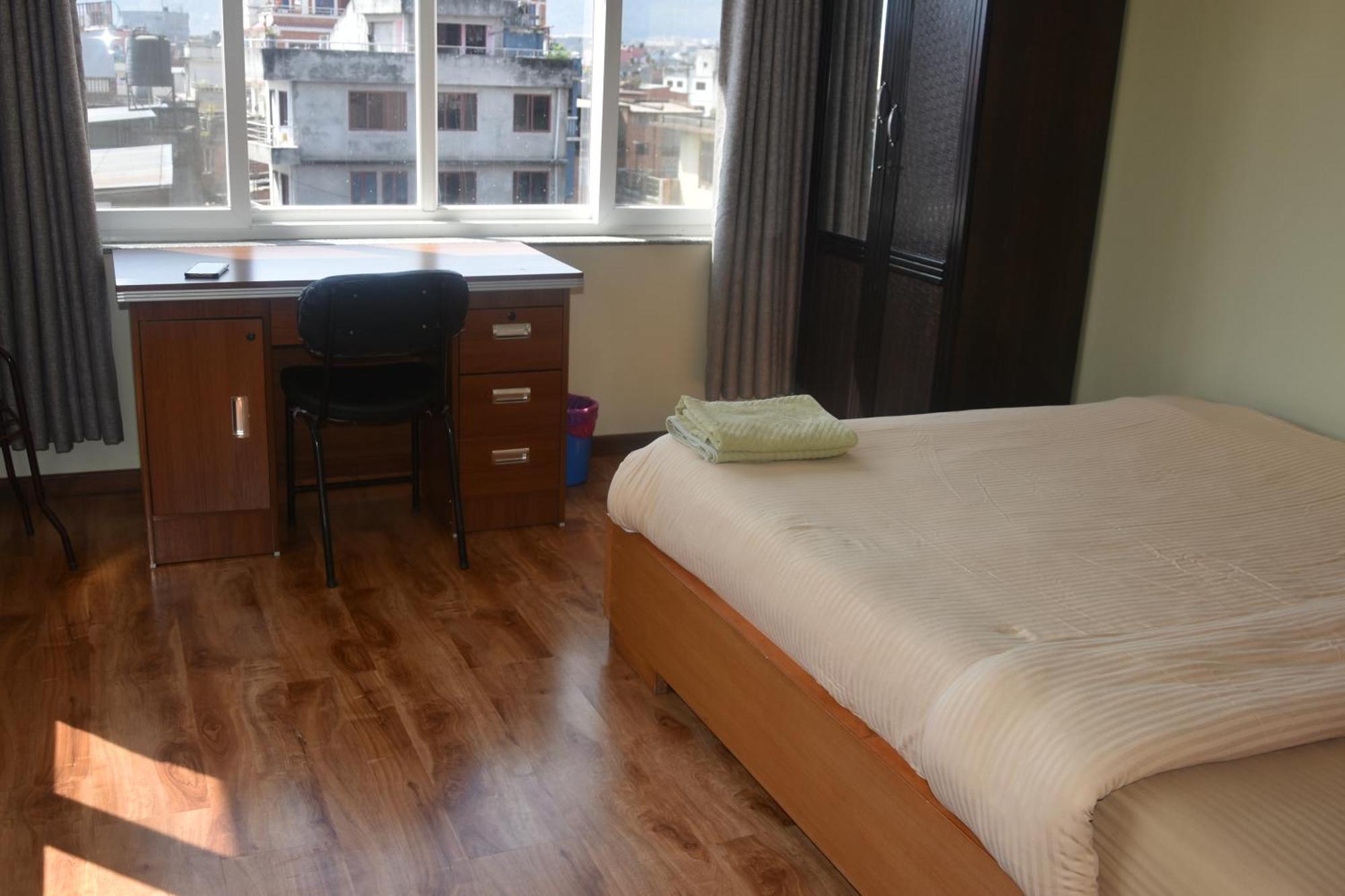 Shine Homestay Famille Francophone - Shine Home And Apartment Katmandu Zewnętrze zdjęcie