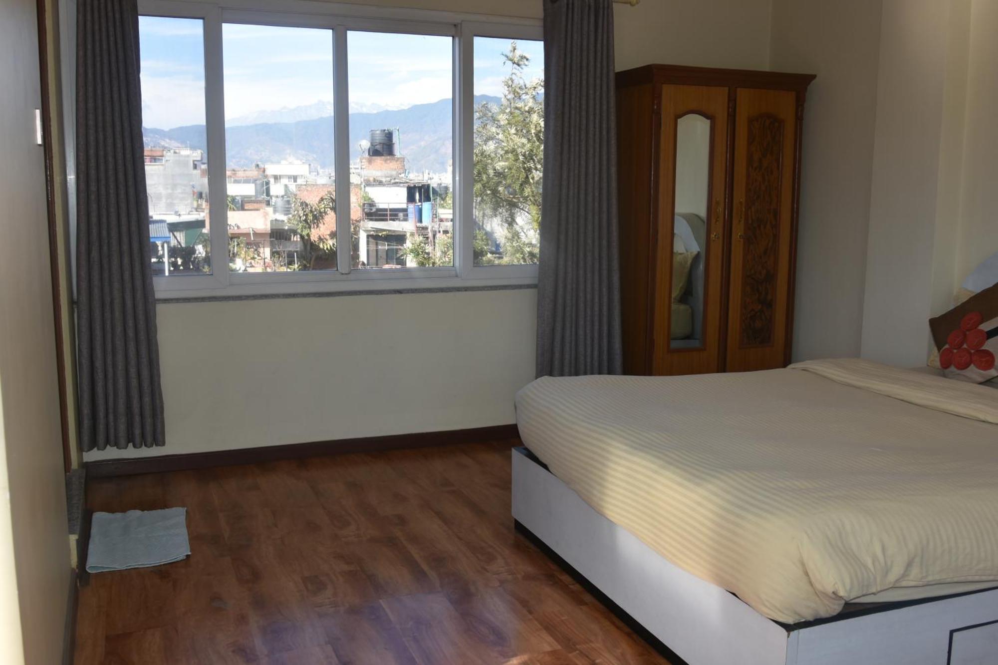 Shine Homestay Famille Francophone - Shine Home And Apartment Katmandu Zewnętrze zdjęcie
