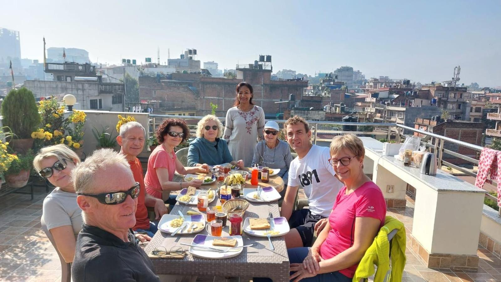 Shine Homestay Famille Francophone - Shine Home And Apartment Katmandu Zewnętrze zdjęcie