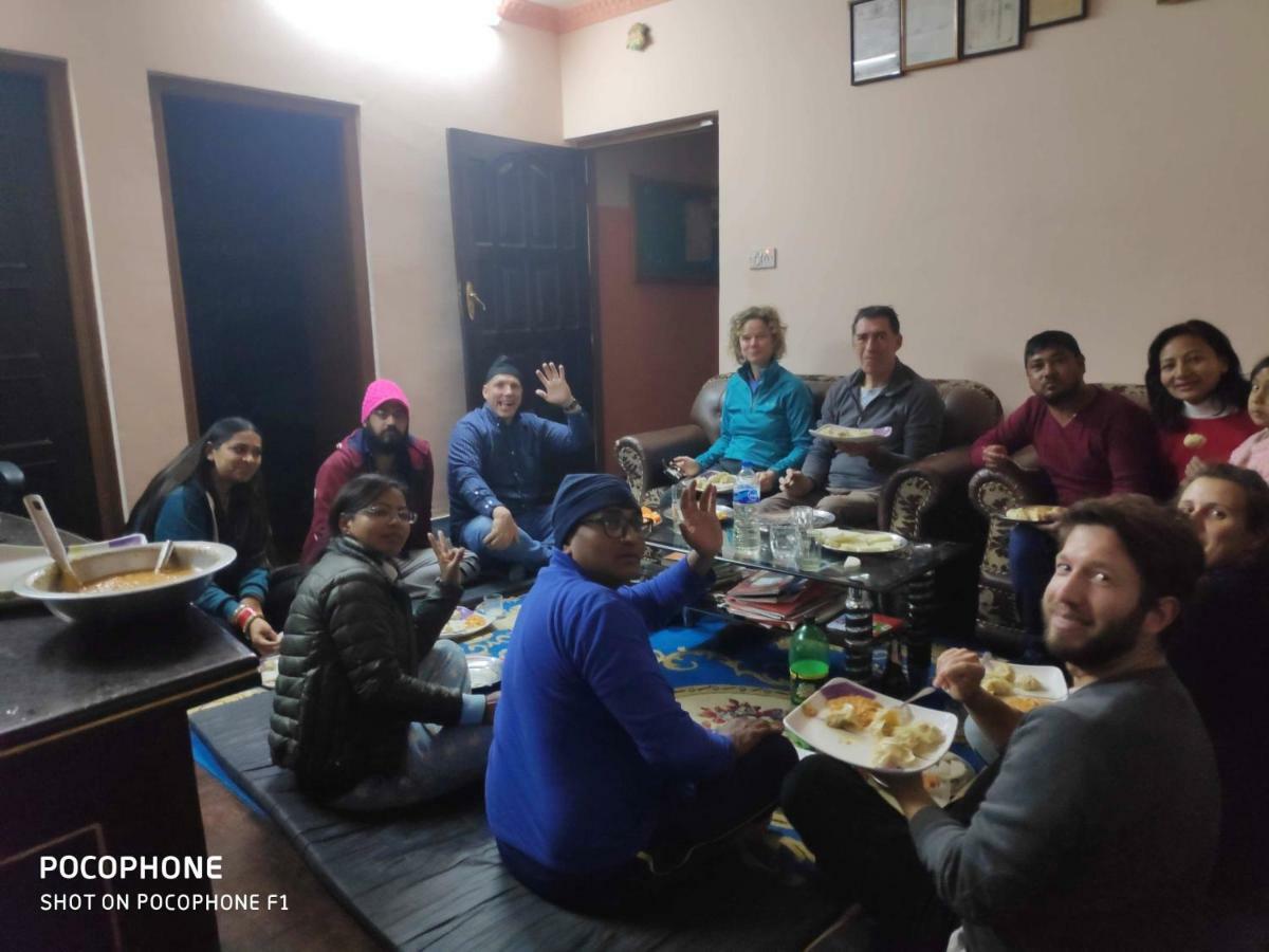 Shine Homestay Famille Francophone - Shine Home And Apartment Katmandu Zewnętrze zdjęcie