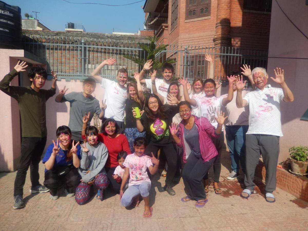 Shine Homestay Famille Francophone - Shine Home And Apartment Katmandu Zewnętrze zdjęcie