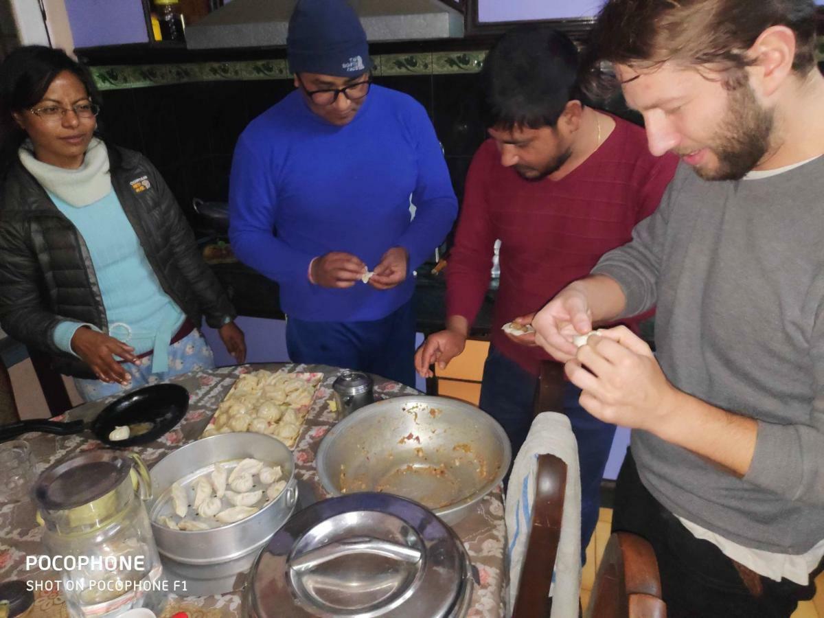 Shine Homestay Famille Francophone - Shine Home And Apartment Katmandu Zewnętrze zdjęcie