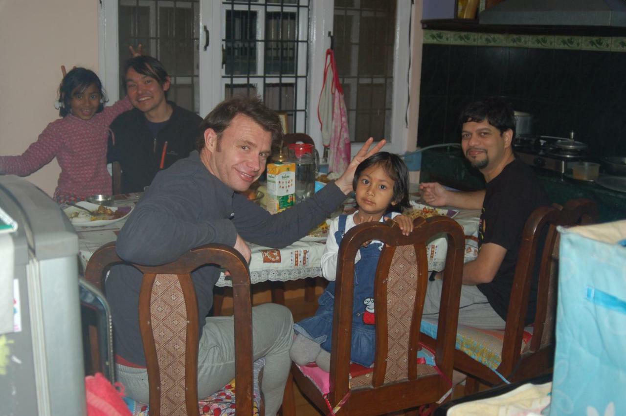 Shine Homestay Famille Francophone - Shine Home And Apartment Katmandu Zewnętrze zdjęcie