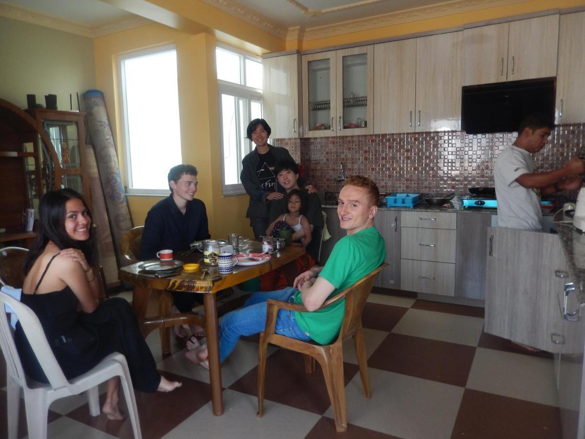 Shine Homestay Famille Francophone - Shine Home And Apartment Katmandu Zewnętrze zdjęcie
