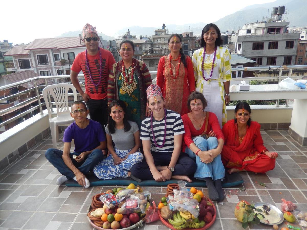 Shine Homestay Famille Francophone - Shine Home And Apartment Katmandu Zewnętrze zdjęcie