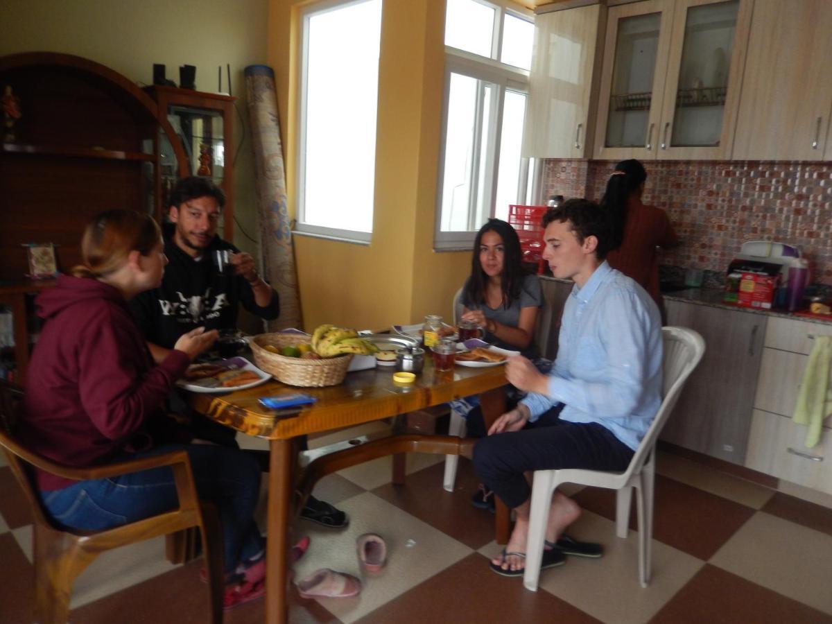 Shine Homestay Famille Francophone - Shine Home And Apartment Katmandu Zewnętrze zdjęcie